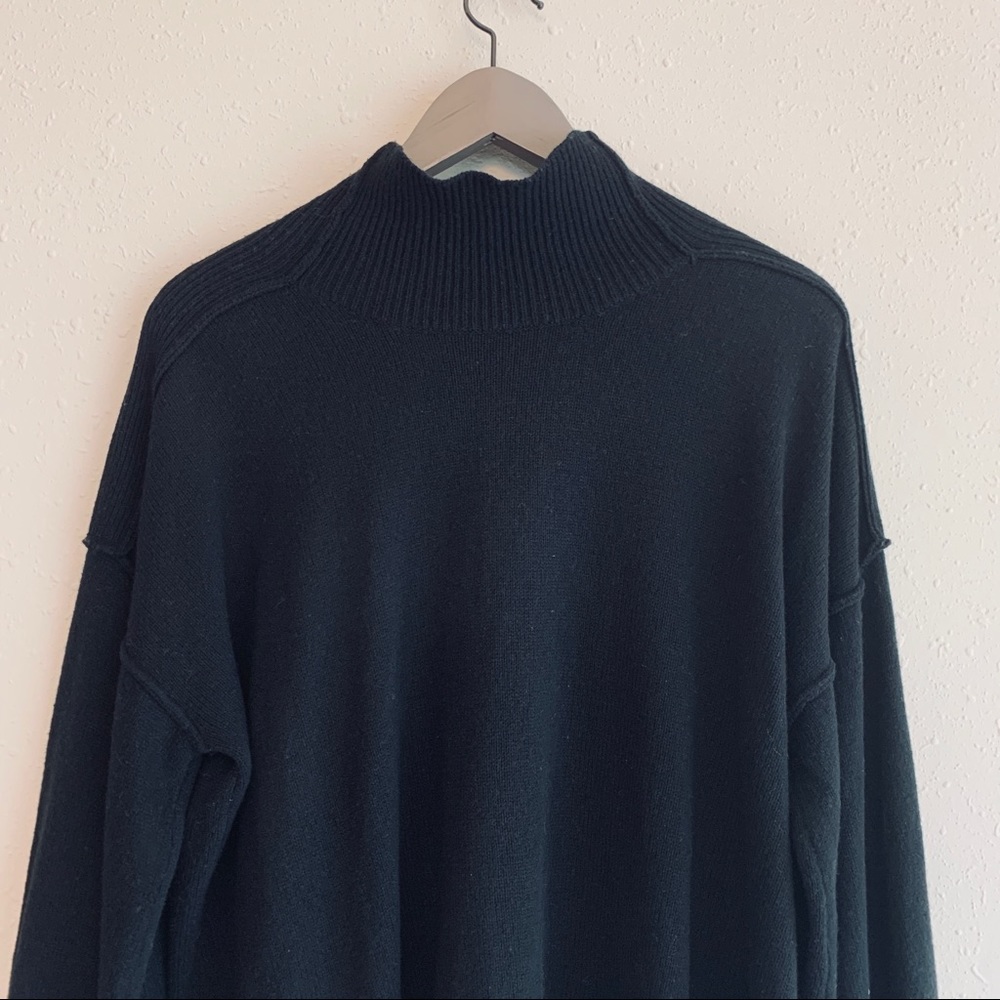 BCBGMAXAZRIA Turtle Neck Wool Sweater/Sz:S/NWT - Picture 5 of 8